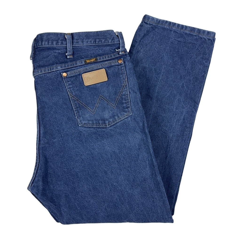 Wrangler 13MWZ Jeans Men 40x32 Denim Cowboy Cut Medium Wash Straight Heavyweight